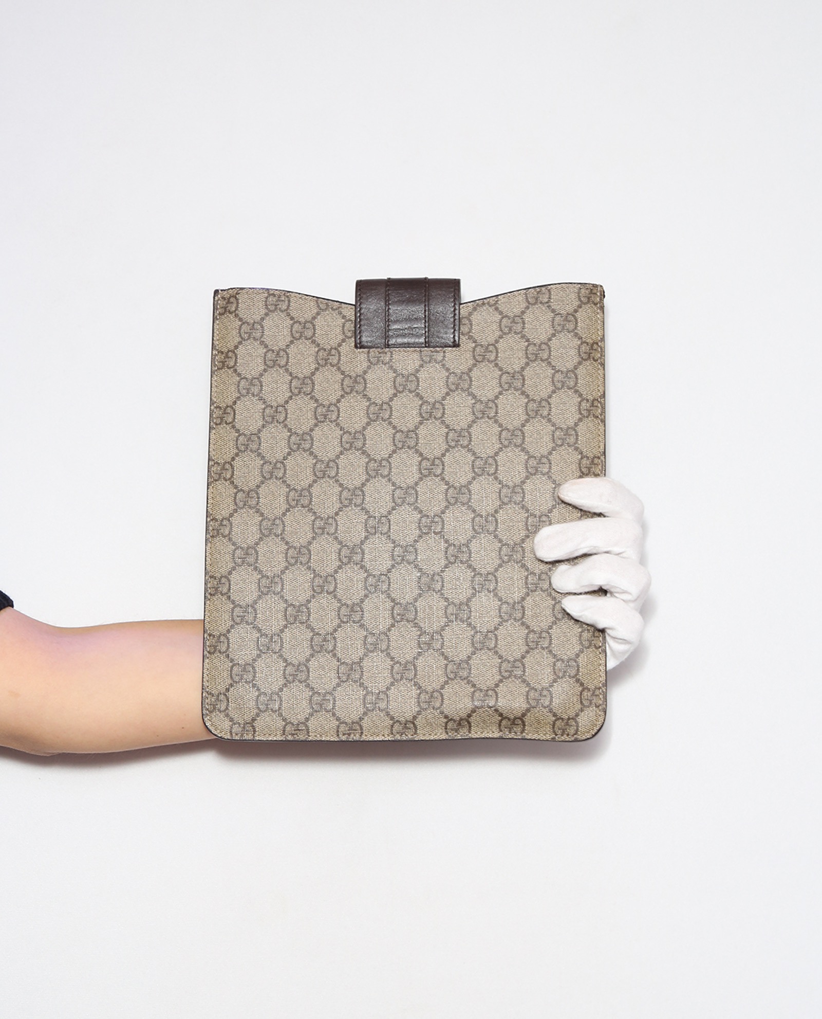 Gucci ipad store case